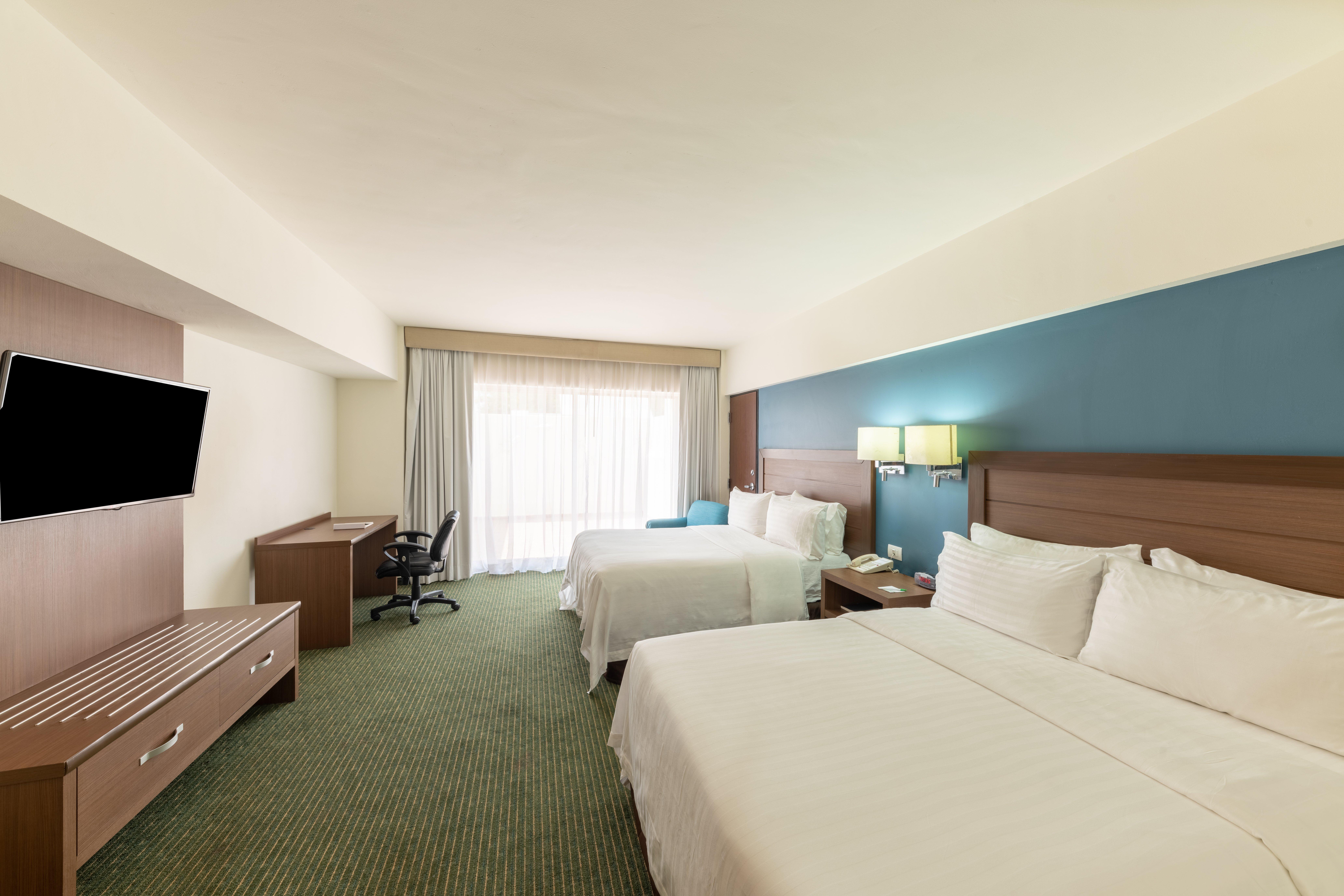 ספופן Holiday Inn Guadalajara Expo Plaza Del Sol By Ihg מראה חיצוני תמונה