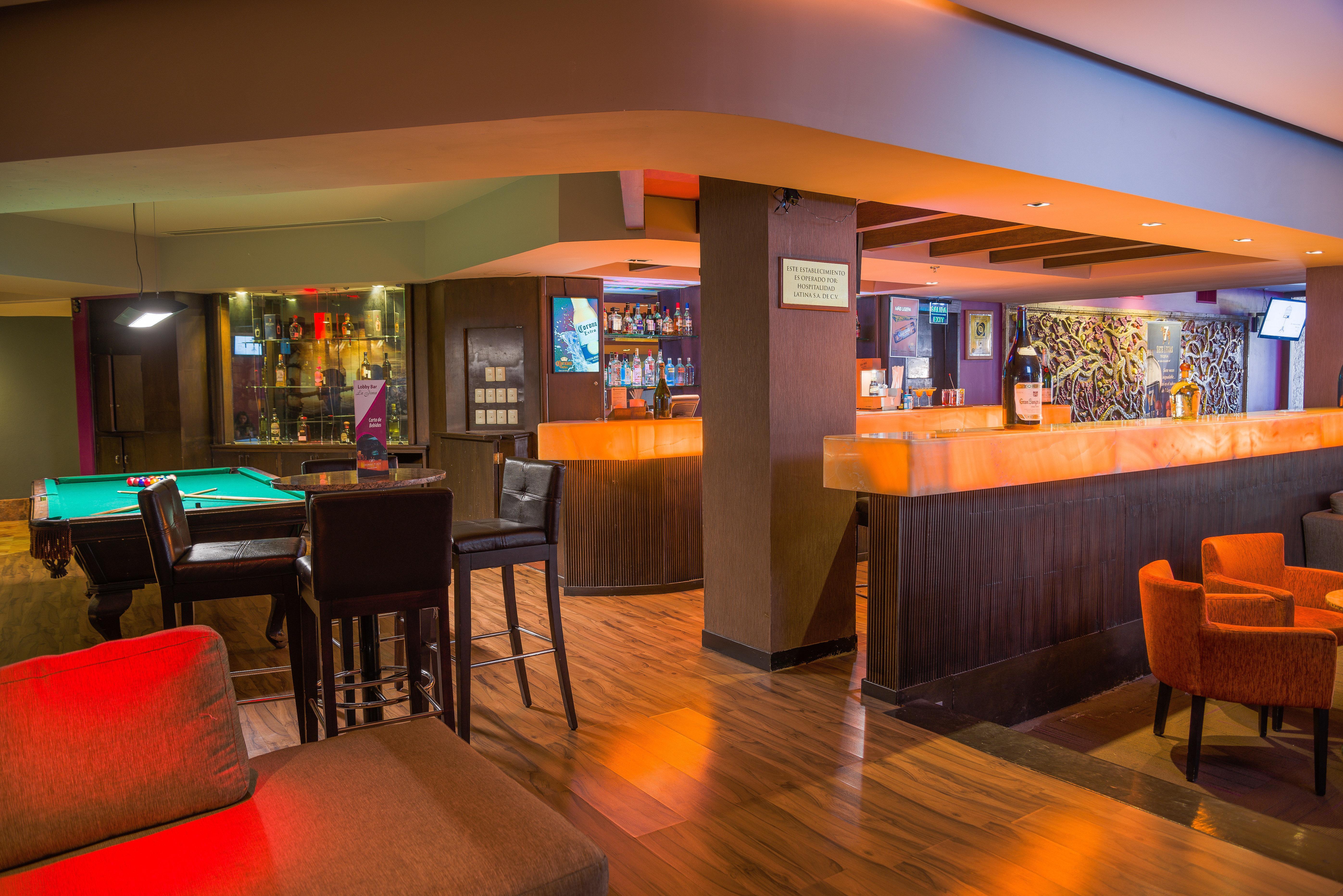 ספופן Holiday Inn Guadalajara Expo Plaza Del Sol By Ihg מראה חיצוני תמונה