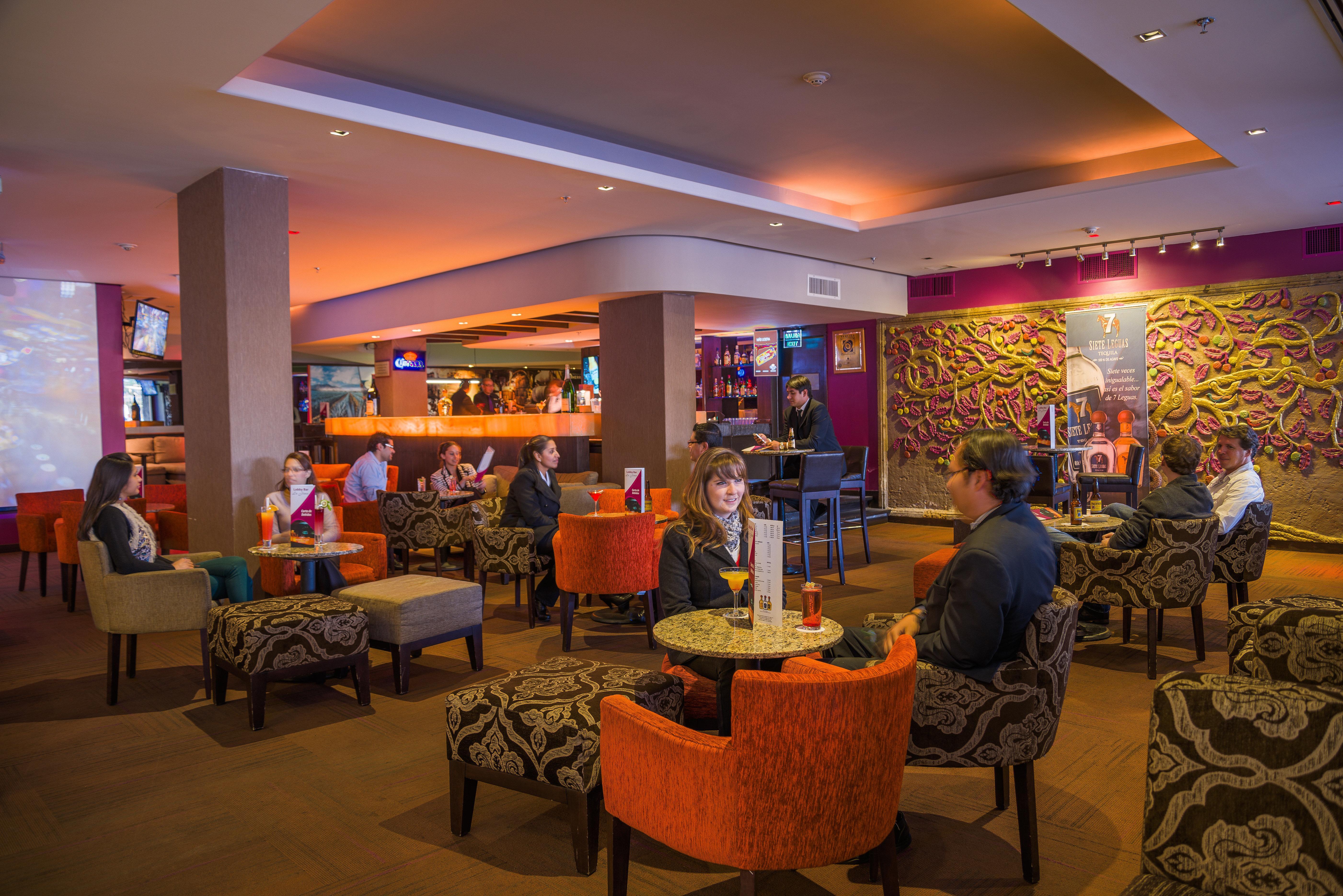 ספופן Holiday Inn Guadalajara Expo Plaza Del Sol By Ihg מראה חיצוני תמונה