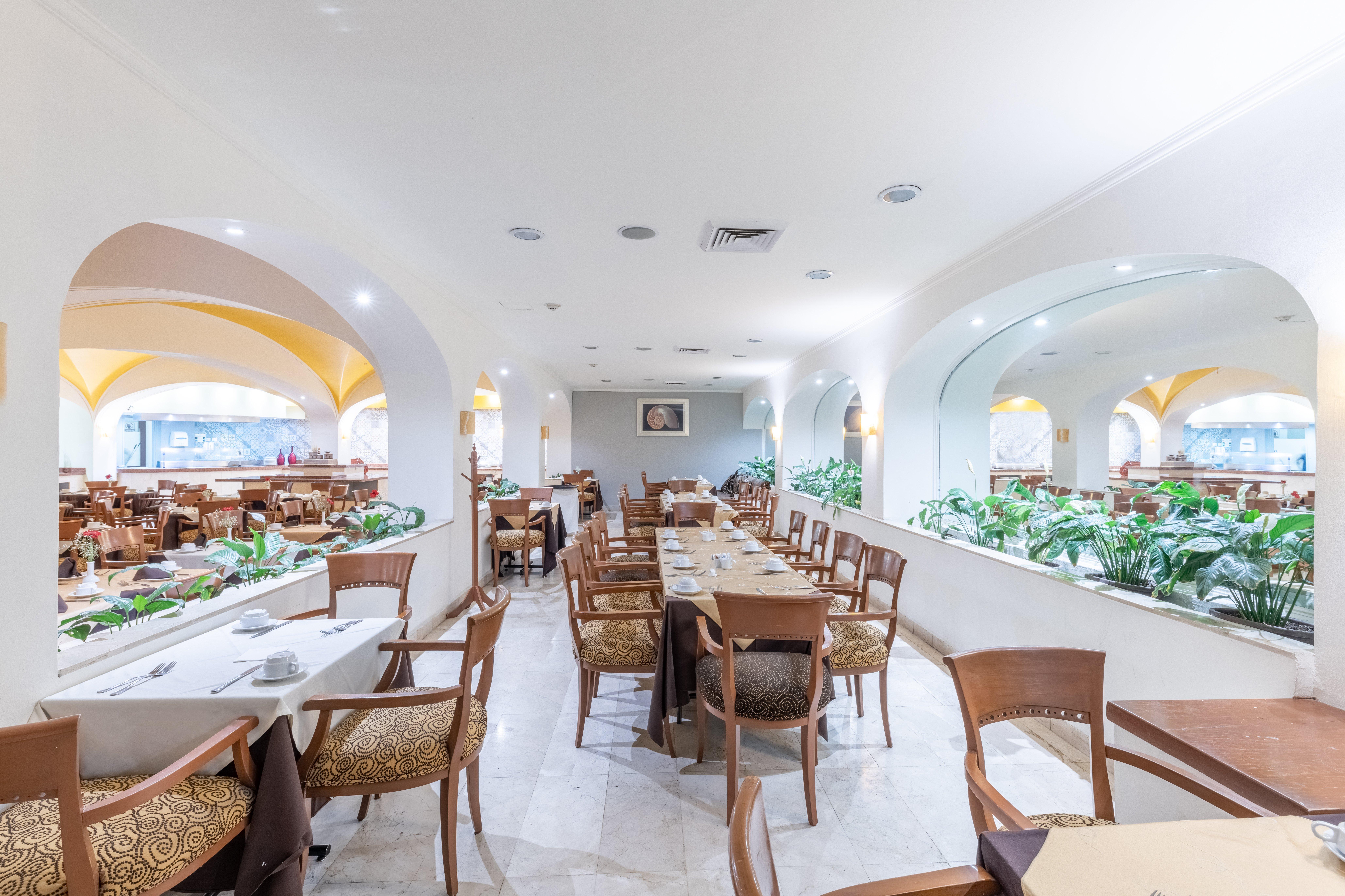 ספופן Holiday Inn Guadalajara Expo Plaza Del Sol By Ihg מראה חיצוני תמונה